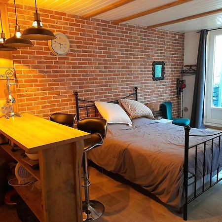Kachour Maza Appartement Montfermeil Buitenkant foto